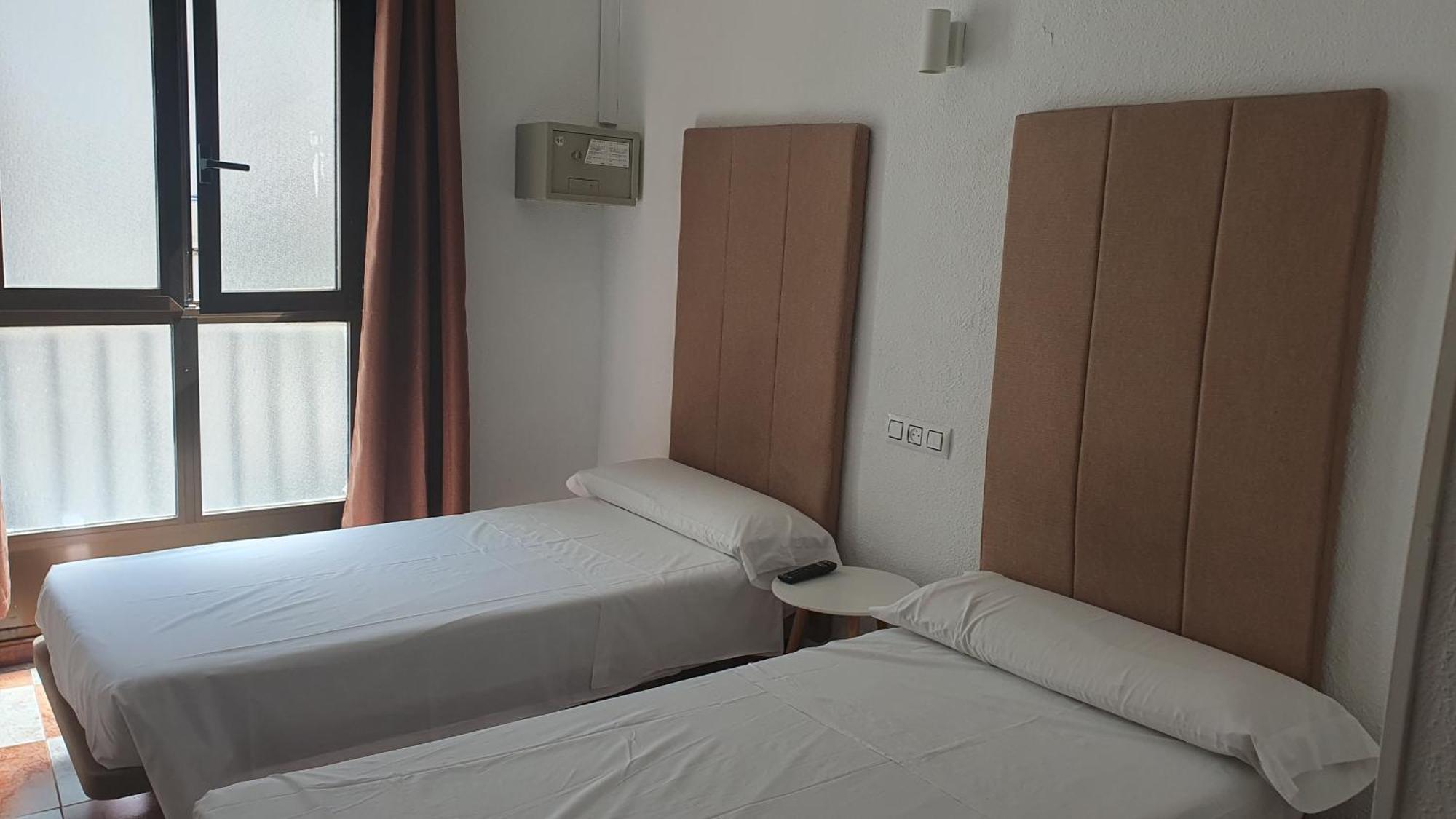 Fuencarral Kryse&Breogan Hotel Madrid Kültér fotó